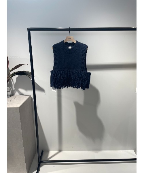 YENN（イエン）の「YENN ループハンドニットベスト（ベスト）」 - WEAR