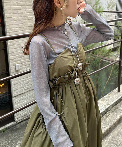 w closet（ダブルクローゼット）の「ラメチュール長袖プルオーバー（Tシャツ/カットソー・レディース・ベージュ/ブラウン/グレー・FREE）」の4枚目の写真