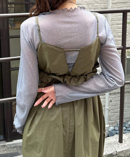 w closet（ダブルクローゼット）の「ラメチュール長袖プルオーバー（Tシャツ/カットソー・レディース・ベージュ/ブラウン/グレー・FREE）」の5枚目の写真