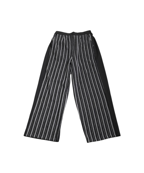 antiqua(アンティカ)の「ドッキングストライプニットパンツ(その他パンツ・レディース・ブラック/ベージュ・LARGE/MEDIUM)」の22枚目の写真