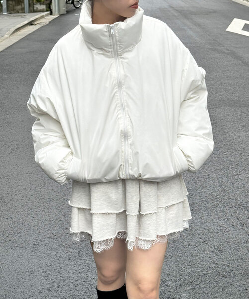 CIAOPANIC（チャオパニック）の「ポリタスラン中綿スタンドジャケット（ダウンジャケット/コート・レディース・ブラック/オフホワイト/グレー・LARGE/MEDIUM/SMALL）」の6枚目の写真