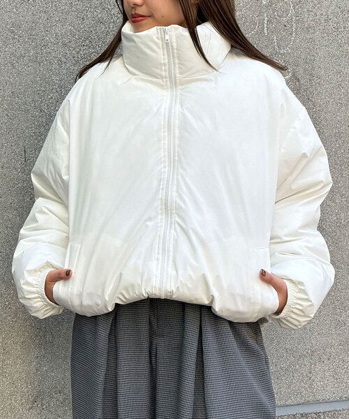 CIAOPANIC（チャオパニック）の「ポリタスラン中綿スタンドジャケット（ダウンジャケット/コート・レディース・ブラック/オフホワイト/グレー・LARGE/MEDIUM/SMALL）」の10枚目の写真