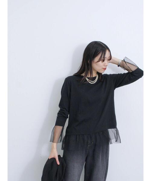 Samansa Mos2 blue（サマンサモスモスブルー）の「袖裾チュール付ロンT（Tシャツ/カットソー・レディース・オフホワイト/ブラック/キナリ・F）」の3枚目の写真