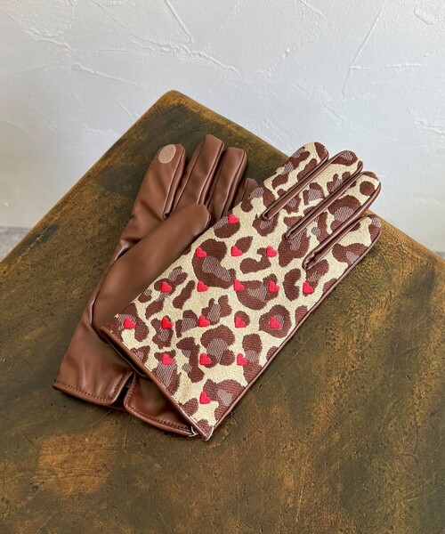 Casselini（キャセリーニ）の「【CASSELINI/キャセリーニ】 ジャガード柄×刺しゅうグローブ（手袋・レディース・ブラウン系その他/ブラック系その他/グレー系その他2/ベージュ系その他2・FREE）」の6枚目の写真