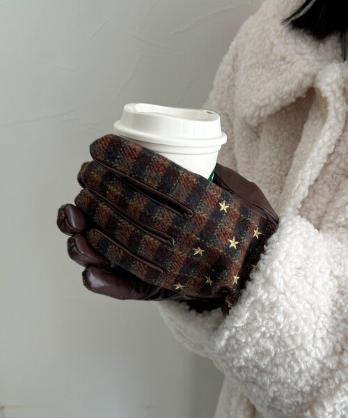 Casselini（キャセリーニ）の「【CASSELINI/キャセリーニ】 ジャガード柄×刺しゅうグローブ（手袋・レディース・ブラウン系その他/ブラック系その他/グレー系その他2/ベージュ系その他2・FREE）」の10枚目の写真