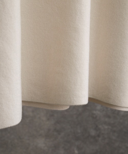 ADRER（アドラー）の「【24AW】extra quality turtle knit sweater / エクストラクオリティタートルニットセーター（ニット/セーター・メンズ・オフホワイト/ブラック・L/M/S/XS/XXS）」の11枚目の写真