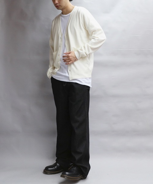 ８(eight)（エイト）の「カシミヤタッチVネックカーディガン（カーディガン/ボレロ・メンズ・ホワイト/ブラック/ベージュ/ネイビー/ワインレッド/杢グレー/グレー系その他/ブルー系その他・SMALL/MEDIUM/LARGE/X-LARGE）」の15枚目の写真