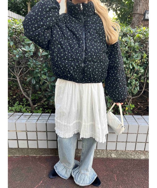 WC（ダブル シー）の「リトルフラワーコーデュロイジャケット（ブルゾン・レディース・アイボリー/ブラック・FREE）」の16枚目の写真