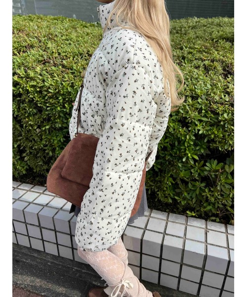 WC（ダブル シー）の「リトルフラワーコーデュロイジャケット（ブルゾン・レディース・アイボリー/ブラック・FREE）」の8枚目の写真