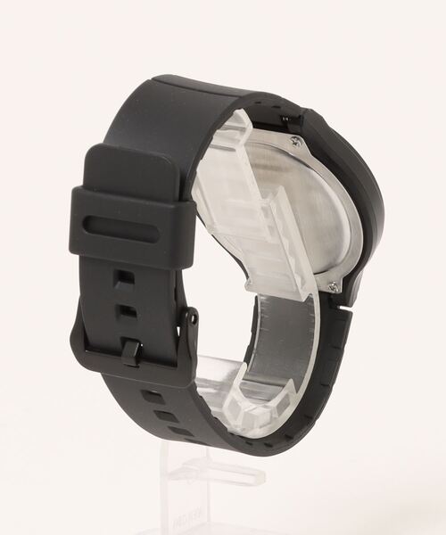 LOWRYS FARM(ローリーズファーム)の「CASIOアナログウォッチ(アナログ腕時計・メンズ・ブラック・FREE)」の2枚目の写真