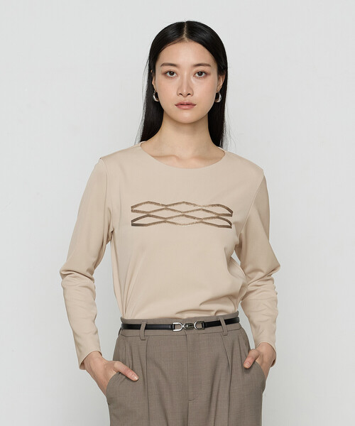 COMME CA（コムサ）の「トリアセダブルジャージー プルオーバー（Tシャツ/カットソー・レディース・オフホワイト/ベージュ/ブラック・M/L）」の3枚目の写真