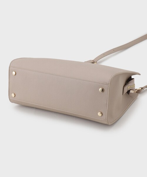 UNTITLED（アンタイトル）の「【セレモニー対応】ボクシーショルダー（ショルダーバッグ・レディース・ブラック/ベージュ/こしょう色系・99）」の8枚目の写真