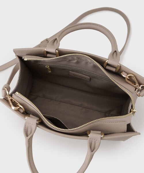 UNTITLED（アンタイトル）の「【セレモニー対応】ボクシーショルダー（ショルダーバッグ・レディース・ブラック/ベージュ/こしょう色系・99）」の10枚目の写真