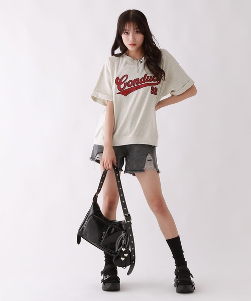 repipi armario（レピピ アルマリオ）の「サテンワッペンTシャツ（Tシャツ/カットソー・キッズ・ブルー/グレー/ブラック/イエロー/レッド/ピンク/ホワイト・MEDIUM/LARGE/SMALL）」の17枚目の写真