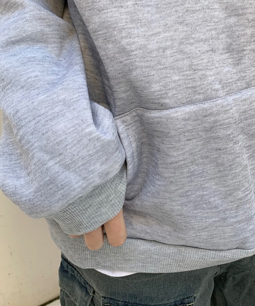 SHEPP(シープ)の「裏起毛 フロントロゴ ビッグパーカー(パーカー・レディース・ホワイト/グレー・M/L)」の16枚目の写真