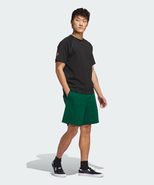 Adidas Originals ジェンダーニュートラル ショートパンツ adidas パンツ スケートボーディング ショーツ（ジェンダー