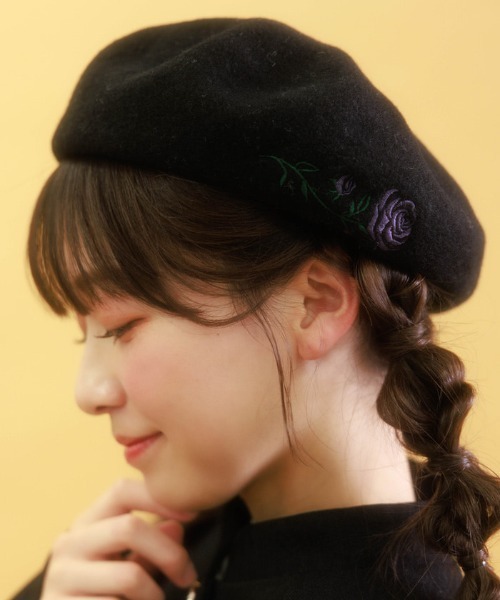 axes femme(アクシーズファム)の「ローズ刺繍ベレー(ハンチング/ベレー帽・レディース・キナリ/ブラック・FREE)」の2枚目の写真