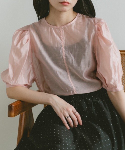 VANNIE U（ヴァニーユー）の「タックボリュームシアーブラウス（シャツ/ブラウス・レディース・アイボリー/ブラック/ピンク・FREE）」の12枚目の写真