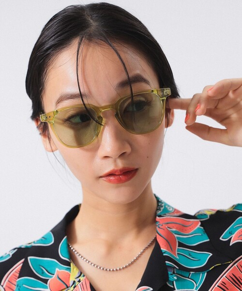 BEAMS BOY(ビームスボーイ)の「クリア レンズ 25SS(サングラス・レディース・ブラック系その他4/ブラック/オレンジ/グリーン/ピンク・ONE SIZE)」の8枚目の写真