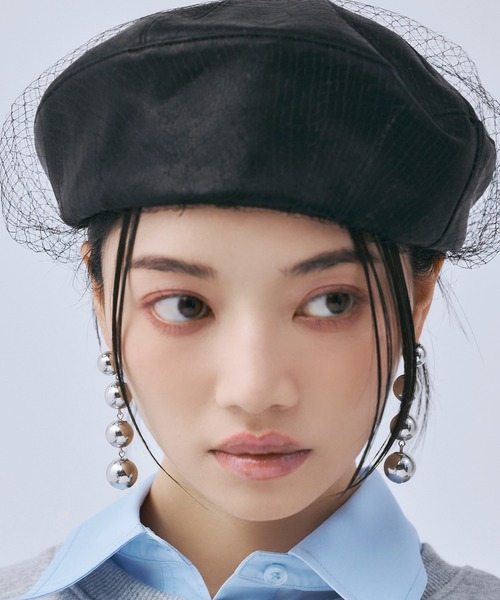 EIMY ISTOIRE（エイミーイストワール）の「バリエーションスウィングピアス（ピアス（両耳用）・レディース・シルバー/ホワイト・F）」の4枚目の写真