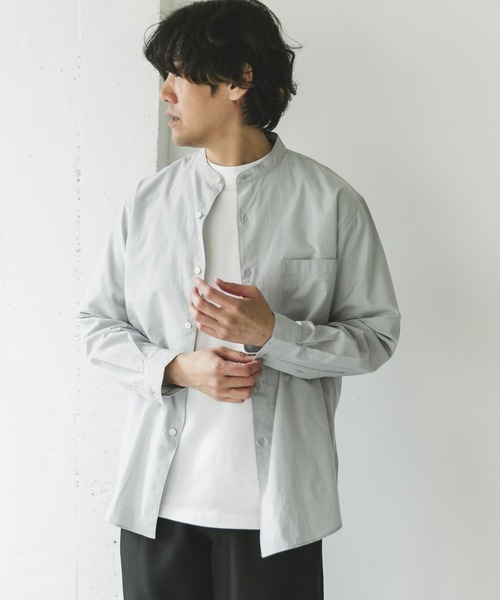 URBAN RESEARCH DOORS（アーバンリサーチドアーズ）の「シルクブレンド ロングスリーブバンドカラーシャツ（シャツ/ブラウス・メンズ・ブルー/ブルー系その他/ライトグレー・LARGE/MEDIUM）」の5枚目の写真