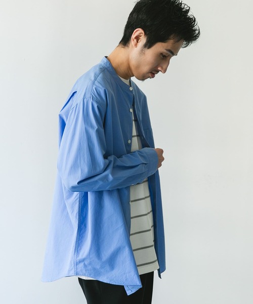 URBAN RESEARCH DOORS（アーバンリサーチドアーズ）の「シルクブレンド ロングスリーブバンドカラーシャツ（シャツ/ブラウス・メンズ・ブルー/ブルー系その他/ライトグレー・LARGE/MEDIUM）」の19枚目の写真