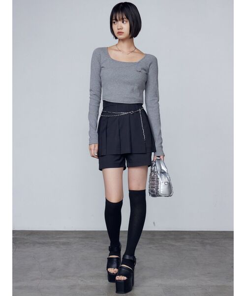 EMODA(エモダ)の「クロスクロップドトップ(Tシャツ/カットソー・レディース・ホワイト/ブラック/グレー/ピンク・FREE)」の14枚目の写真