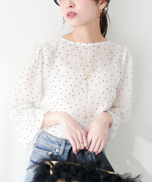 natural couture(ナチュラルクチュール)の「シアー×フロッキーバルーンフリル袖ブラウス(シャツ/ブラウス・レディース・アイボリー/オフホワイト/グレー/ブラック/ミント・FREE)」の8枚目の写真