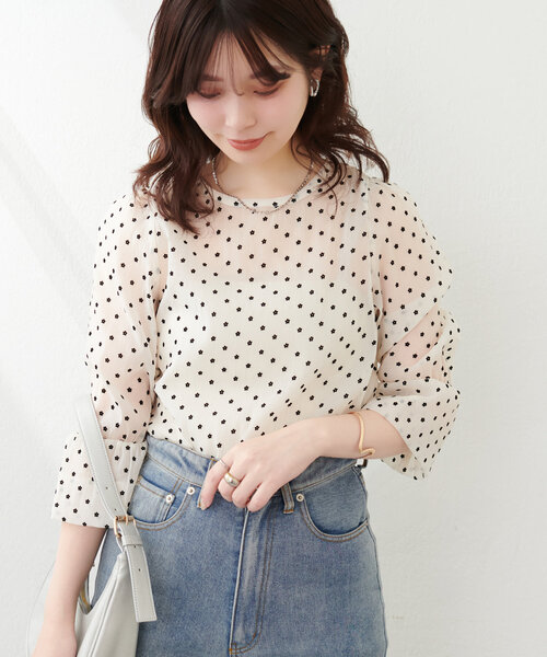 natural couture(ナチュラルクチュール)の「シアー×フロッキーバルーンフリル袖ブラウス(シャツ/ブラウス・レディース・アイボリー/オフホワイト/グレー/ブラック/ミント・FREE)」の15枚目の写真