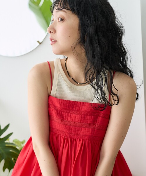 FREAK'S STORE(フリークスストア)の「インド レースキャミソール 限定展開(キャミソール・レディース・レッド/サックスブルー/ブラック/オフホワイト・フリ-)」の4枚目の写真