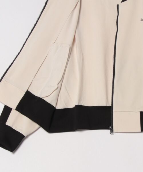 PUMA（プーマ）の「《PUMA》TRN EDGE ﾆｯﾄｼﾞｬｹｯﾄ（その他アウター・レディース・オフホワイト/ブラック・M/L）」の4枚目の写真