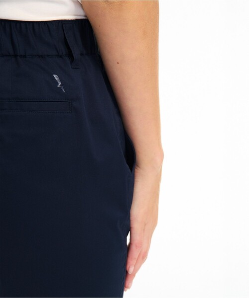 AIGLE(エーグル)の「COOLMAX 接触冷感 速乾 ドライ ストレートフィットパンツ(チノパンツ・レディース・ダークブルー/モスグリーン・40/38/36/35)」の19枚目の写真