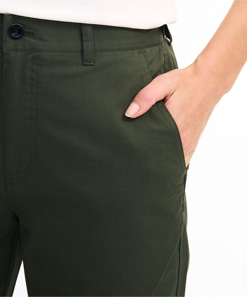 AIGLE(エーグル)の「COOLMAX 接触冷感 速乾 ドライ ストレートフィットパンツ(チノパンツ・レディース・ダークブルー/モスグリーン・40/38/36/35)」の15枚目の写真