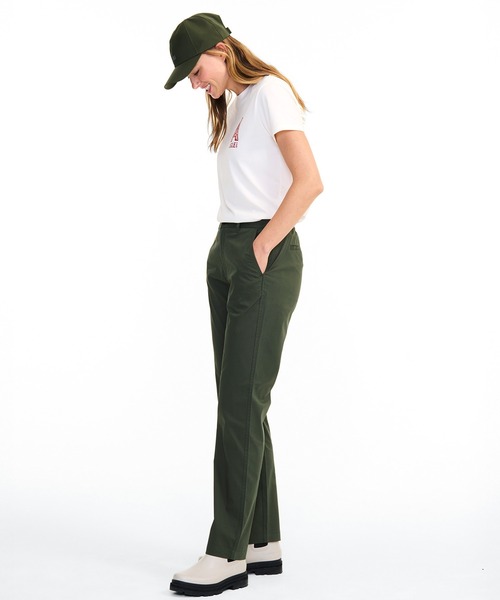 AIGLE(エーグル)の「COOLMAX 接触冷感 速乾 ドライ ストレートフィットパンツ(チノパンツ・レディース・ダークブルー/モスグリーン・40/38/36/35)」の3枚目の写真