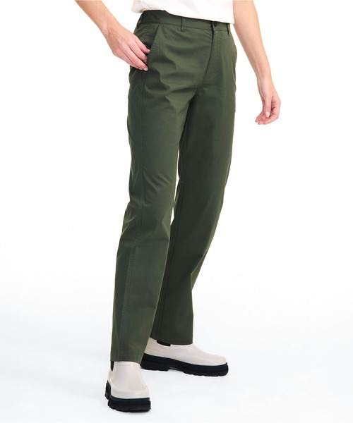 AIGLE(エーグル)の「COOLMAX 接触冷感 速乾 ドライ ストレートフィットパンツ(チノパンツ・レディース・ダークブルー/モスグリーン・40/38/36/35)」の12枚目の写真