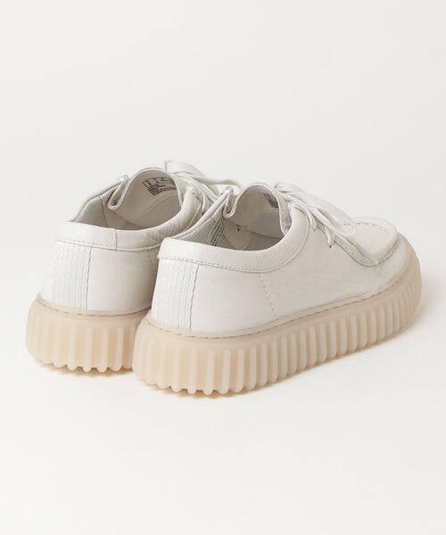Clarks(クラークス)の「クラークス Torhill Lo トーヒルロー カジュアルシューズ(モカシン/デッキシューズ・メンズ・ホワイト・60/65/70/75/80/85/90)」の3枚目の写真