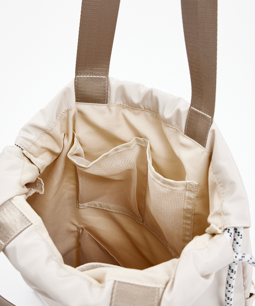 LOWELL things（ロウェル　シングス）の「【推し活】オシゴトナップサックトートバッグ/推し活バッグ/2WAY/うちわもすっぽり入る（バックパック/リュック・レディース・アイボリー/ブラック・フリー）」の20枚目の写真