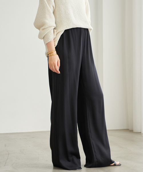 plage(プラージュ)の「silky satin minimal パンツ(その他パンツ・レディース・ブラック/カーキ・36/38)」の14枚目の写真