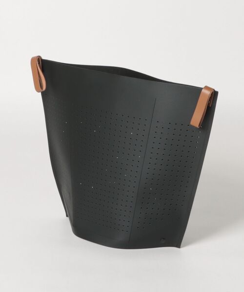 sarasa design（サラサデザイン）の「b2c ドット フォールディングバスケット（ランドリーグッズ・メンズ・ホワイト/ブラック・FREE）」の13枚目の写真