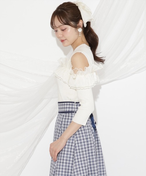 WILLSELECTION(ウィルセレクション)の「フリルドッキングリブニット(ニット/セーター・レディース・ピンク/ブラック/オフホワイト・FREE)」の5枚目の写真