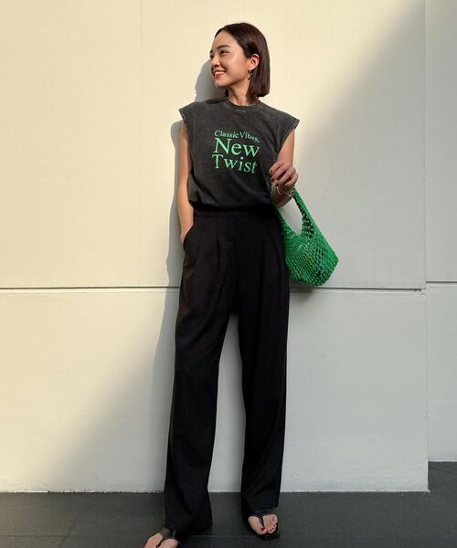 KOBE LETTUCE（コウベレタス）の「[ 春名亜美さんコラボ ]選べる3丈リネンライクタックパンツ（その他パンツ・レディース・ピンク系/ブラック/ベージュ系/ピンク/ブルー系/ブラック系/ベージュ/ブルー/グレー系/アイボリー系/ブラック系2・M2/M3/M1）」の3枚目の写真