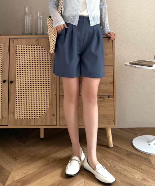 KOBE LETTUCE（コウベレタス）の「[ 春名亜美さんコラボ ]選べる3丈リネンライクタックパンツ（その他パンツ・レディース・ピンク系/ブラック/ベージュ系/ピンク/ブルー系/ブラック系/ベージュ/ブルー/グレー系/アイボリー系/ブラック系2・M2/M3/M1）」の8枚目の写真