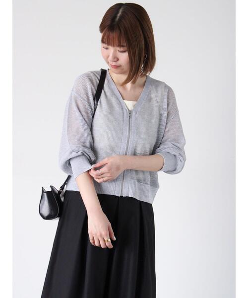 Lugnoncure（ルノンキュール）の「ラメ混メッシュ編みジップカーディガン（カーディガン/ボレロ・レディース・オフホワイト/チャコールグレー/グレー・F）」の6枚目の写真