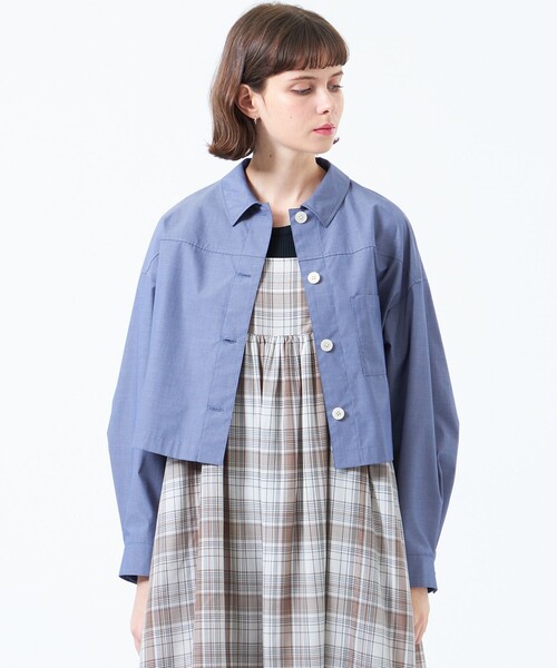 MACKINTOSH PHILOSOPHY（ﾏｯｷﾝﾄｯｼｭ ﾌｨﾛｿﾌｨｰ）の「クロップドシャツブルゾン（シャツ/ブラウス・レディース・ホワイト系その他/ライトブルー・38/36）」の2枚目の写真