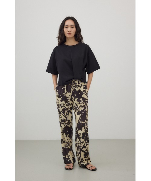 crie conforto(クリーコンフォルト)の「タックヘムショートプルオーバー(Tシャツ/カットソー・レディース・オフホワイト/ブラック/ピンク・FREE)」の6枚目の写真