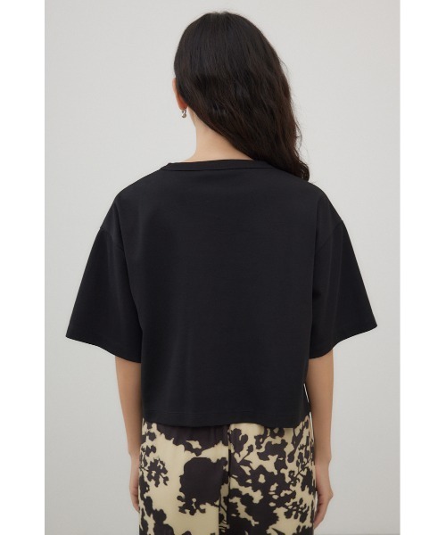 crie conforto(クリーコンフォルト)の「タックヘムショートプルオーバー(Tシャツ/カットソー・レディース・オフホワイト/ブラック/ピンク・FREE)」の9枚目の写真