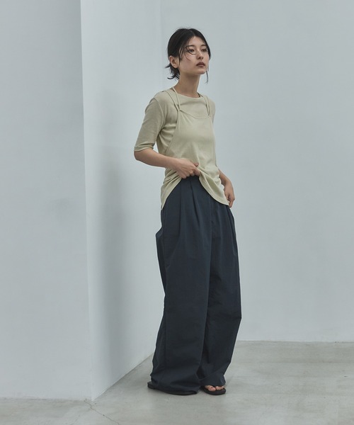 feepur(フェピュール)の「ホルターキャミレイヤードTee(Tシャツ/カットソー・レディース・ブラック/ベージュ・MEDIUM)」の12枚目の写真