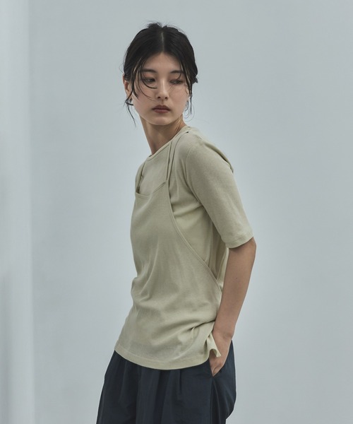 feepur(フェピュール)の「ホルターキャミレイヤードTee(Tシャツ/カットソー・レディース・ブラック/ベージュ・MEDIUM)」の15枚目の写真