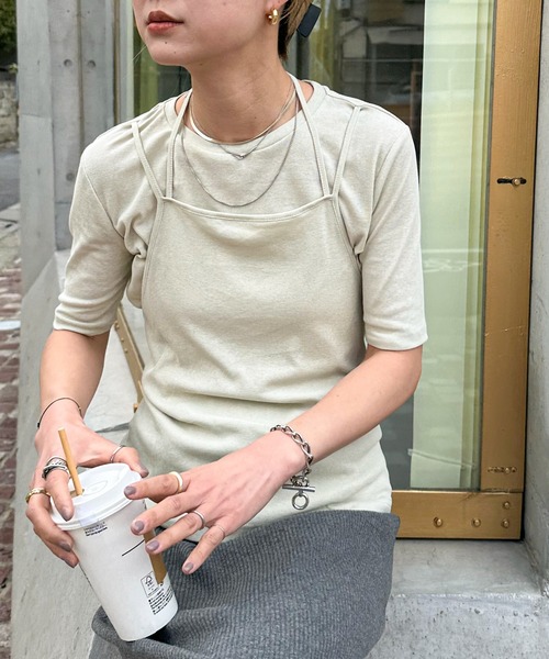 feepur(フェピュール)の「ホルターキャミレイヤードTee(Tシャツ/カットソー・レディース・ブラック/ベージュ・MEDIUM)」の4枚目の写真