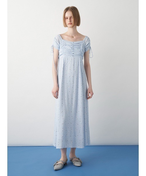 FURFUR(ファーファー)の「【WEB限定カラー】チェリー柄プリントワンピース(ワンピース・レディース・サックスブルー/ブラック/レッド/ホワイト・FREE)」の5枚目の写真